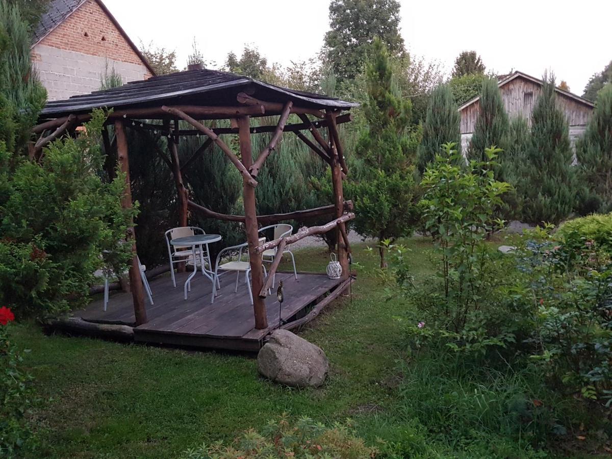 Siedlisko Roztocze Potoczek Hotell Adamow  Exteriör bild