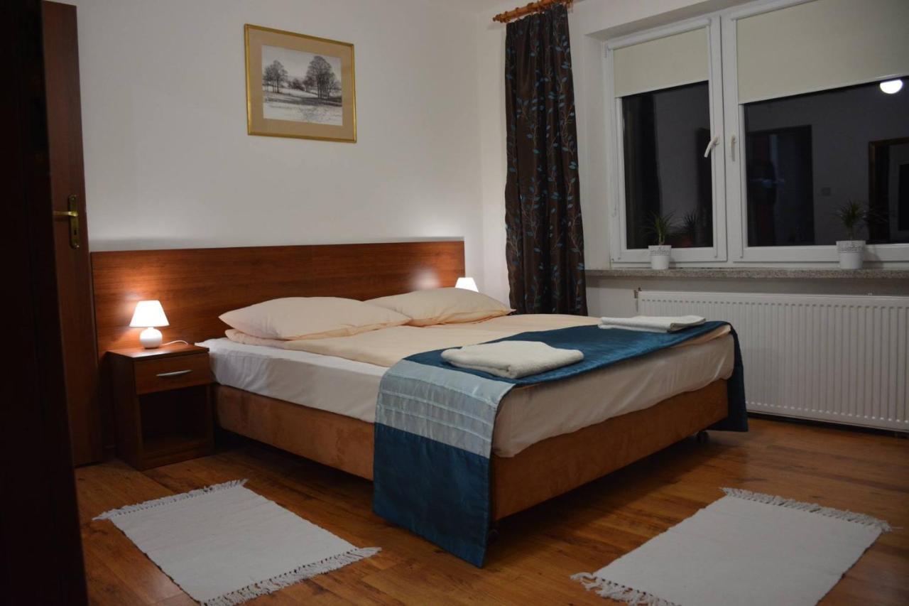 Siedlisko Roztocze Potoczek Hotell Adamow  Exteriör bild