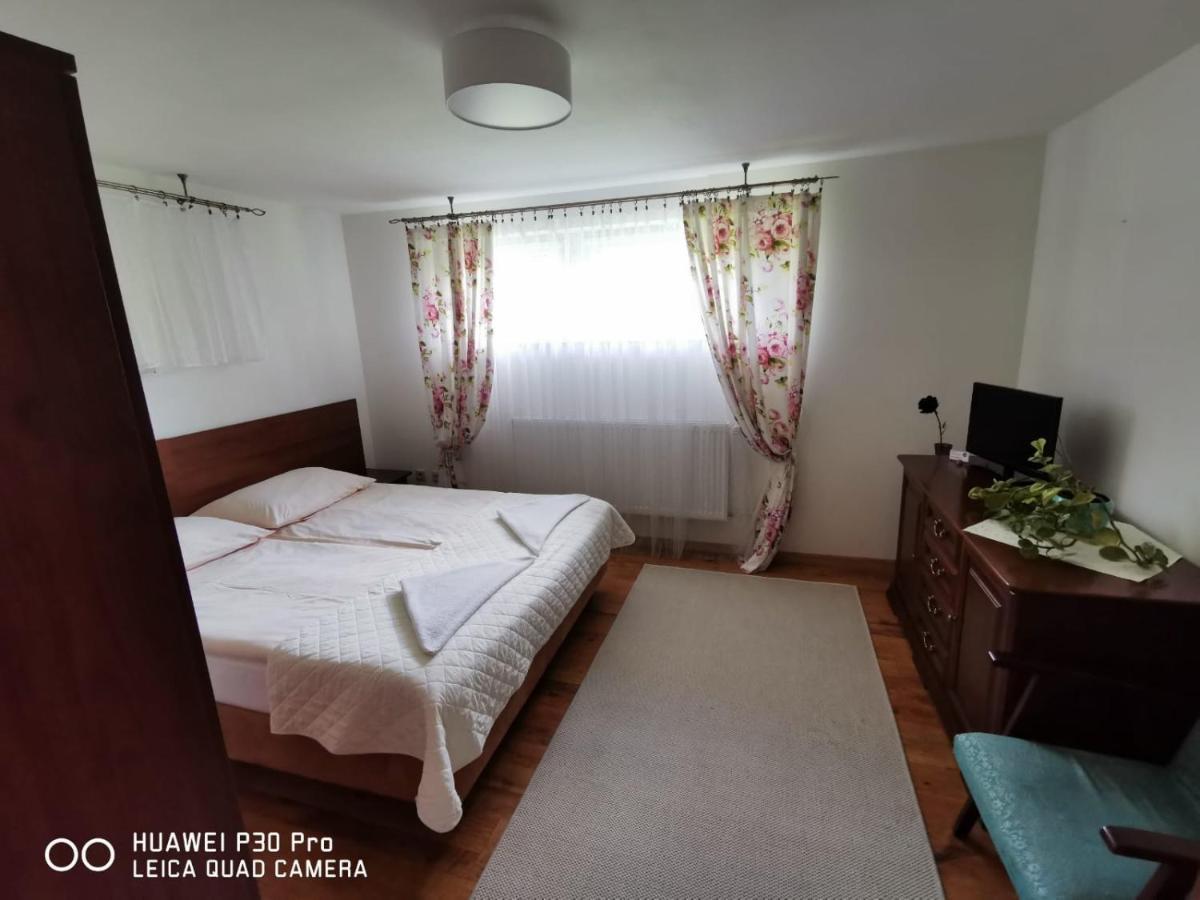 Siedlisko Roztocze Potoczek Hotell Adamow  Exteriör bild